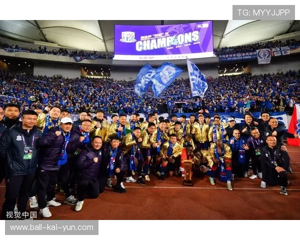 冠军球队球员赛季荣誉展览馆对外开放接受参观，荣耀冠军球员进阶