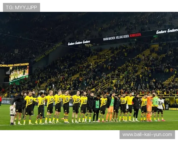 德甲多特外线连中,门前混战频频出现 德甲多特外线连中,门前混战频频出现